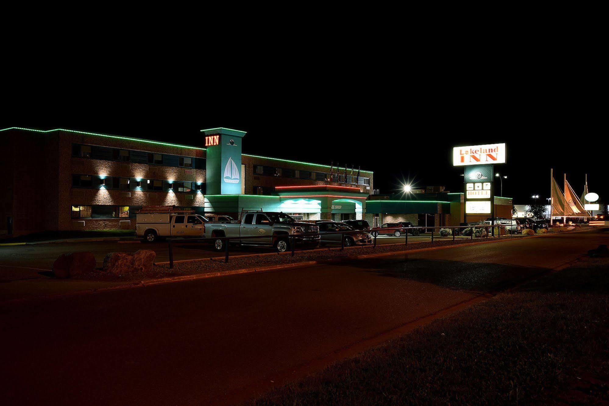 Lakeland Inn Hotel Cold Lake Εξωτερικό φωτογραφία